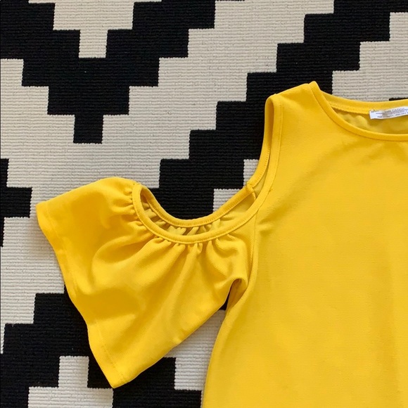 Zara Trafaluc Off-The-Shoulder Yellow Dress - Picture 2 of 8